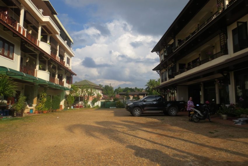 Apartment-realestateinlaos (12)