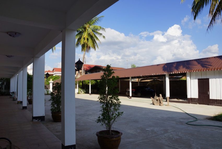 Apartment-realestateinlaos (3)