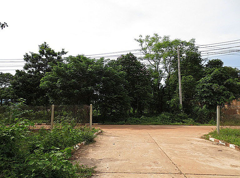 Cheap land in Vientiane Capital (2)