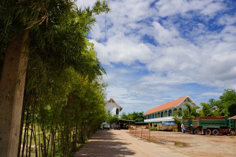 Hotel in for rent in Vientiane (2)