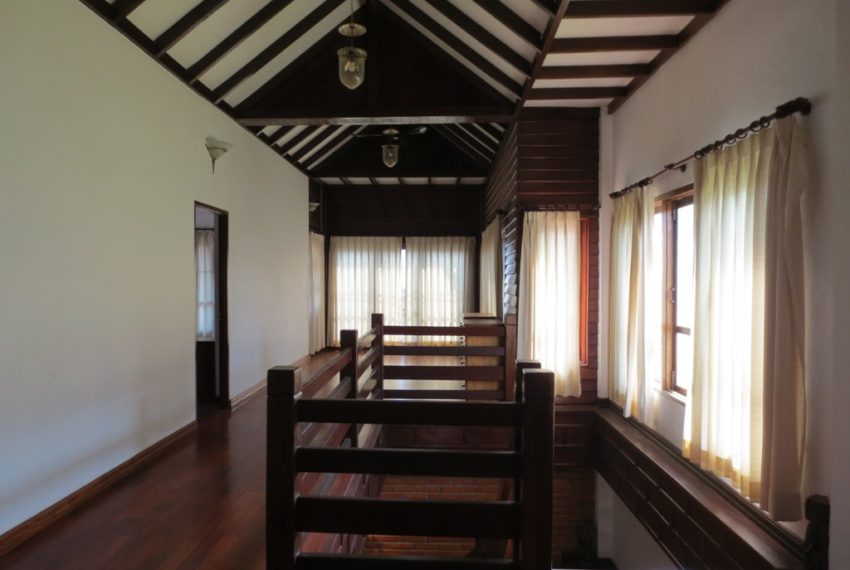 House For Rent (12)
