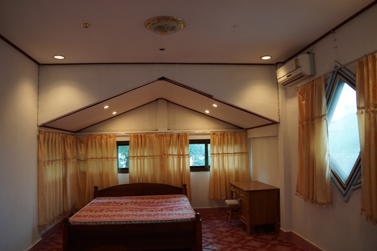 House For Rent (12)