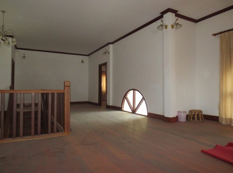 House For Rent (3)