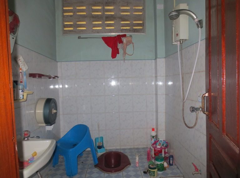 House For Sale (1)