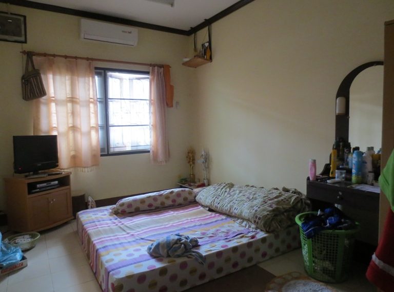 House For Sale (2)
