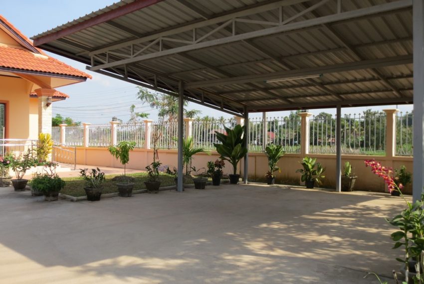 House For Sale (2)