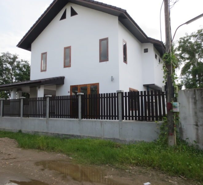 House for Rent (2)