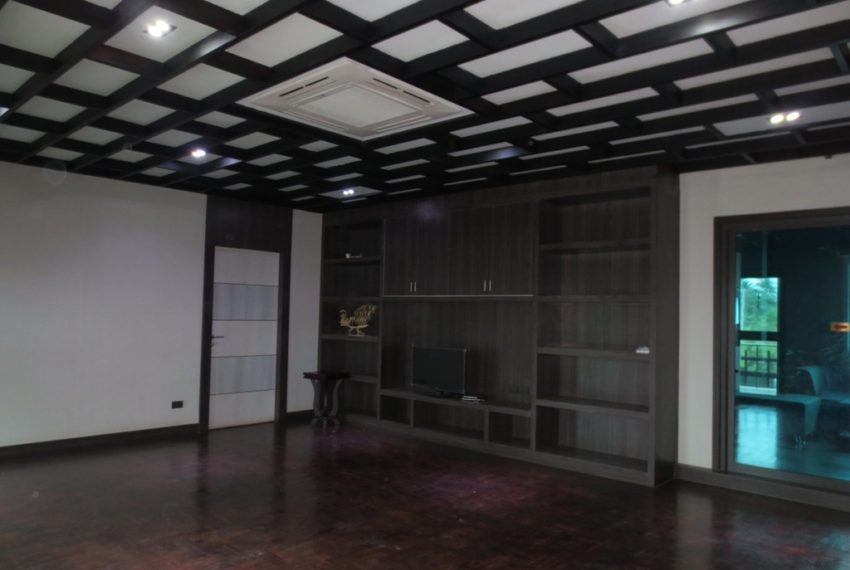 House for Rent (30)
