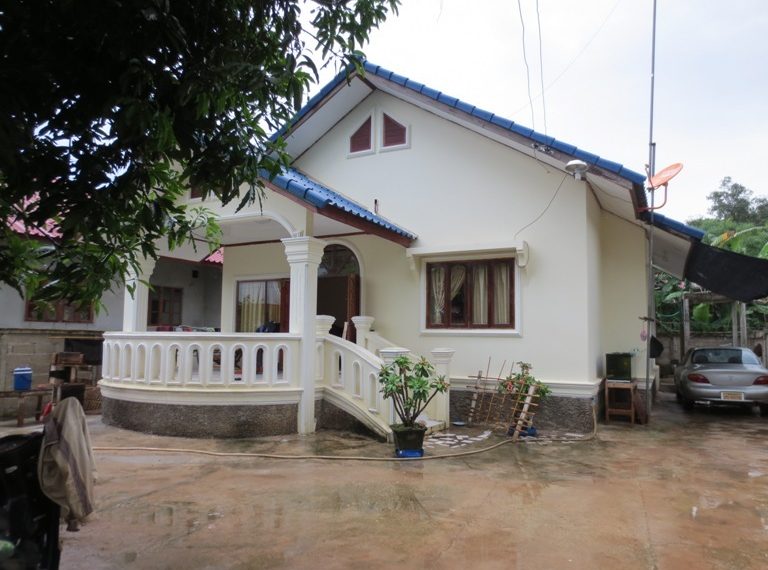 House for Sale (2)