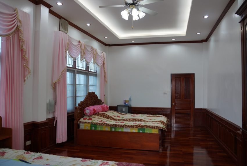 House for Sale (27)