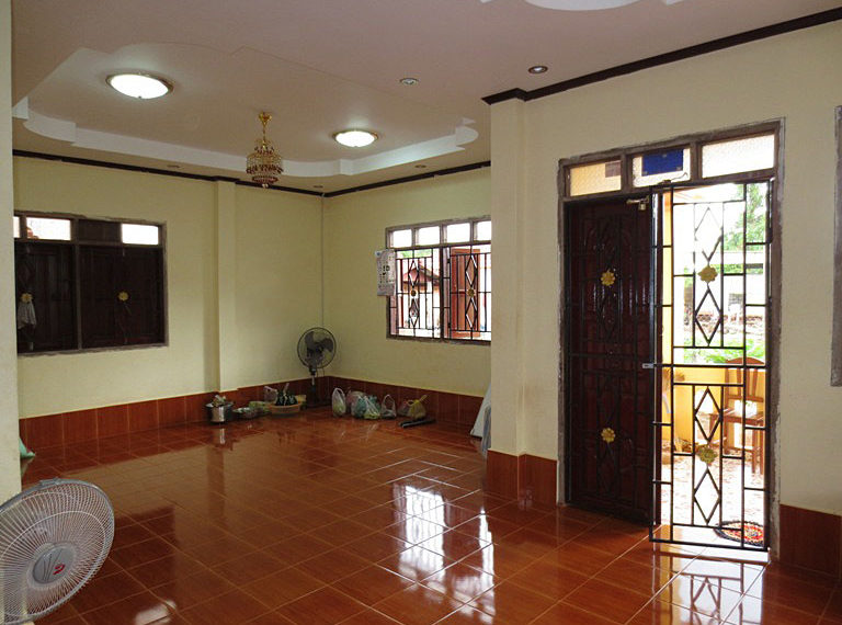 House for sale in Vientiane Center (3)