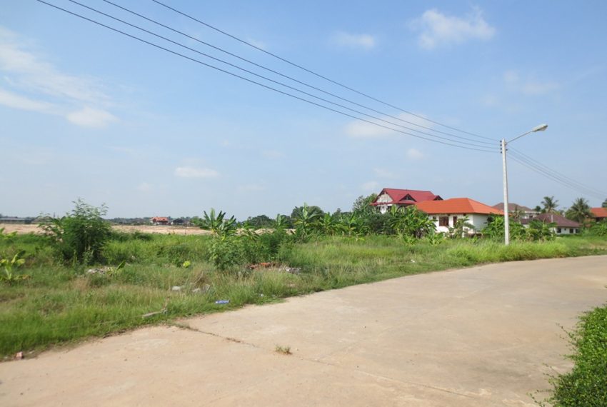 Land for Sale (1)