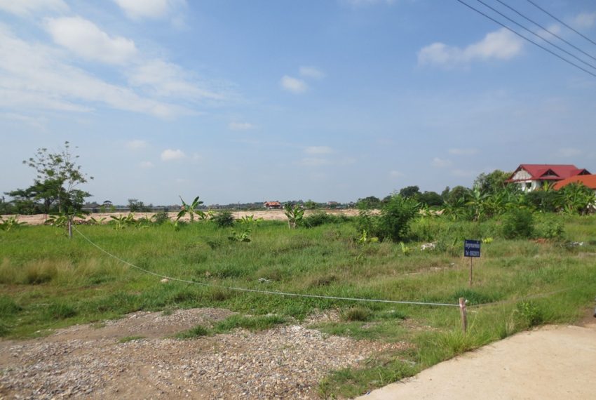 Land for Sale (2)