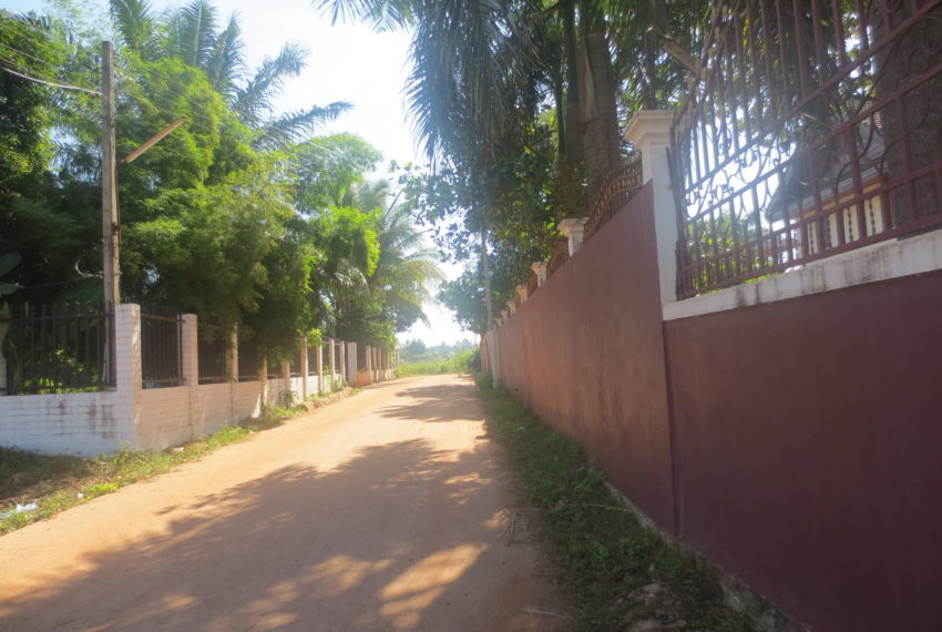 Land for Sale (3)