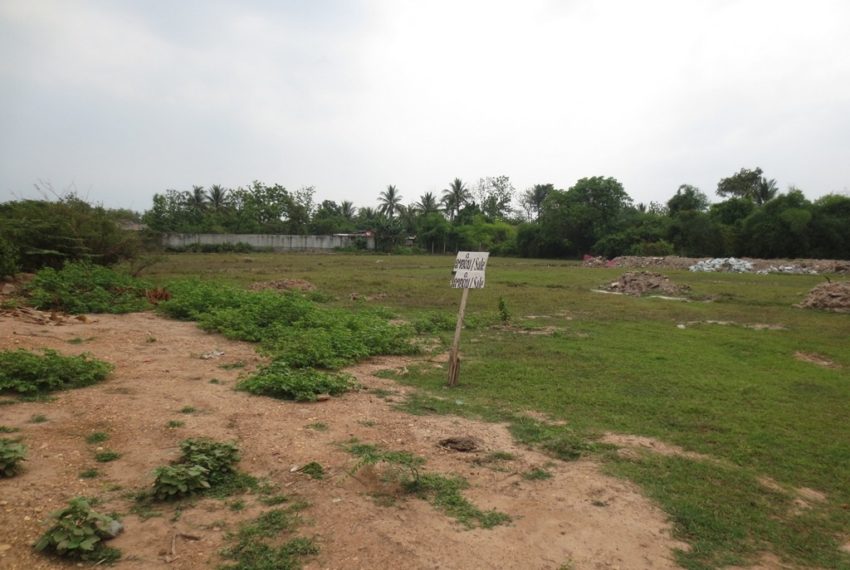 Land for sale (1)