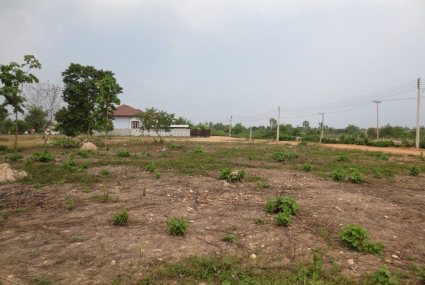 Land for sale (7)