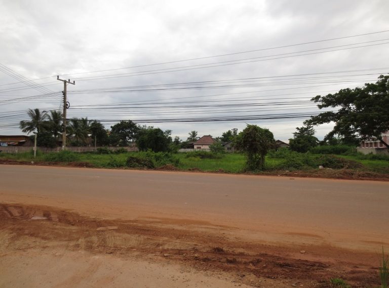 Land for sale in Vientiane Capital (1)