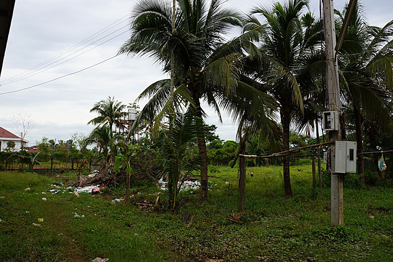 Land for sale near Angkham Hotel (2)