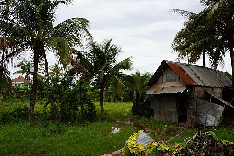Land for sale near Angkham Hotel (4)