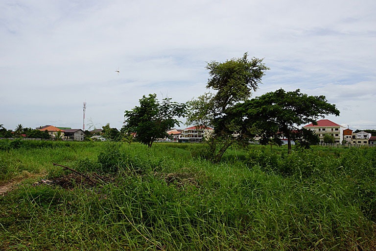 Property for sale in Vientiane (2)