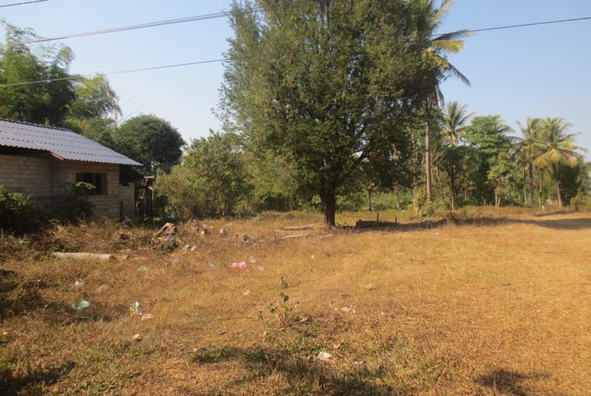 Residential land For Sale (1)