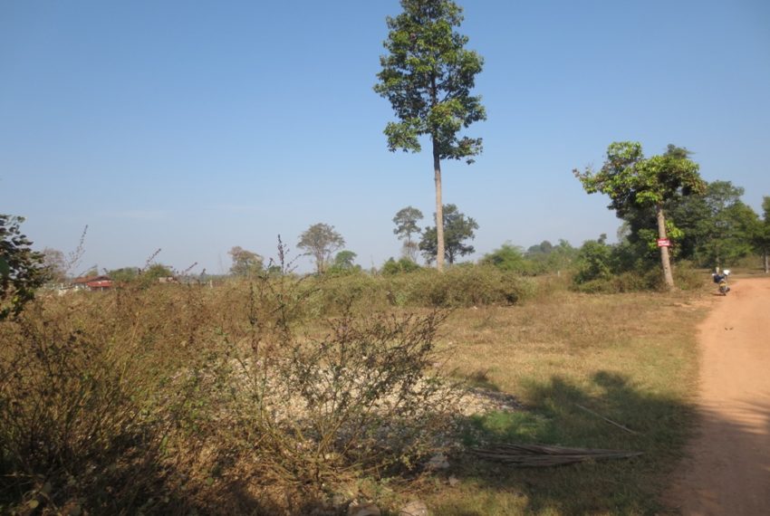 Residential land For Sale (1)