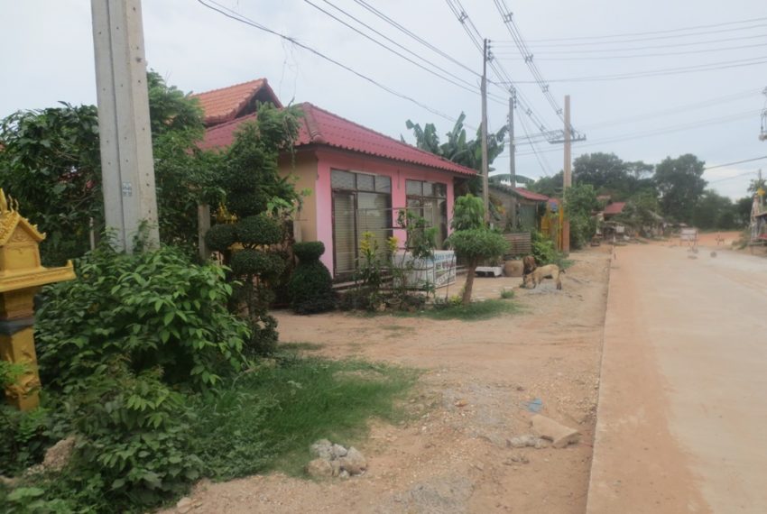 Residential land For Sale (1)