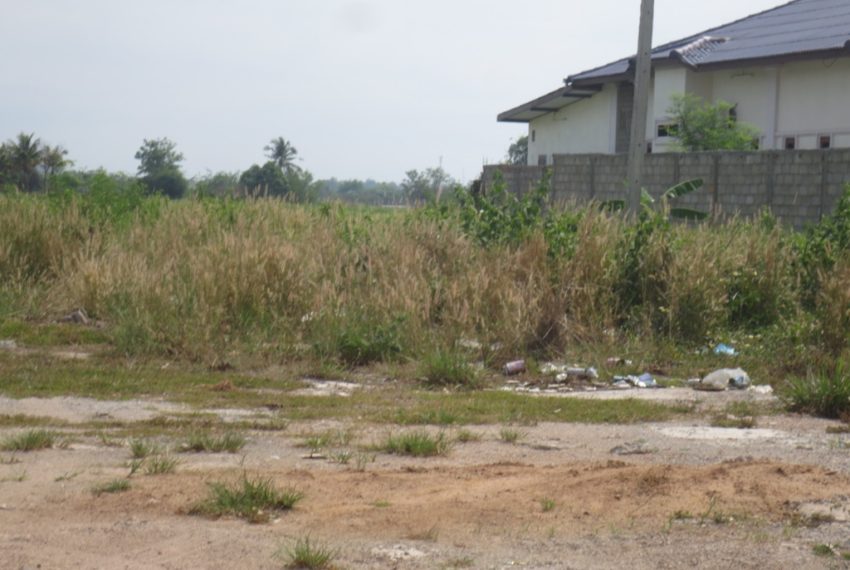 Residential land For Sale (1)