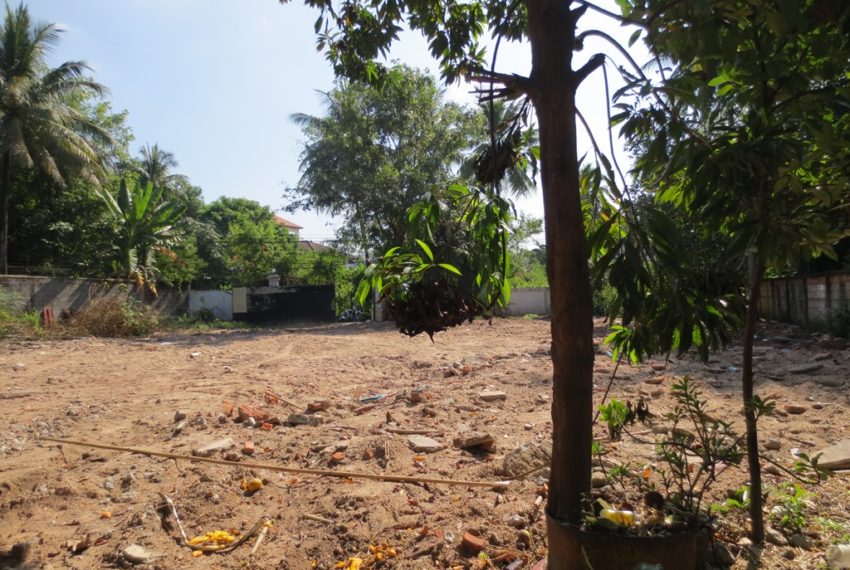 Residential land For Sale (1)