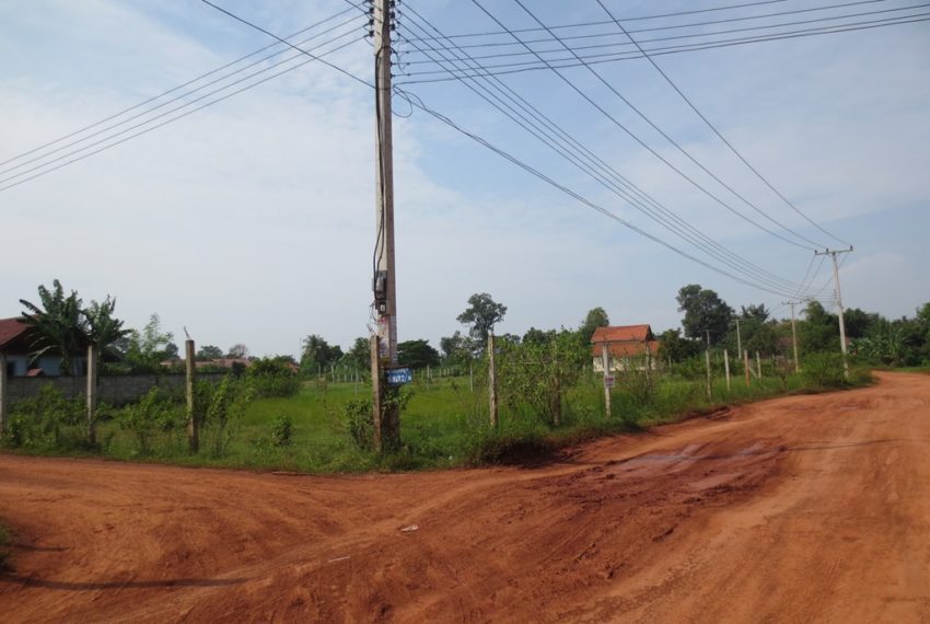 Residential land For Sale (1)