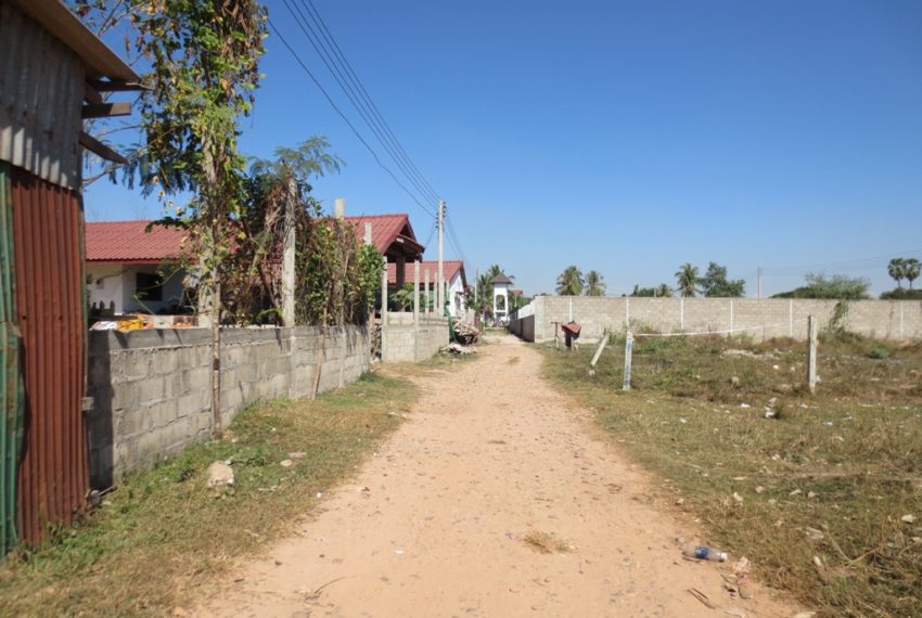 Residential land For Sale (1)