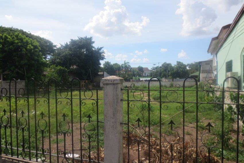 Residential land For Sale (10)