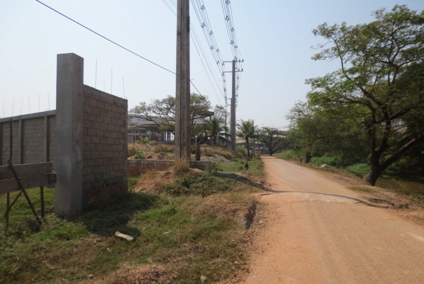 Residential land For Sale (3)