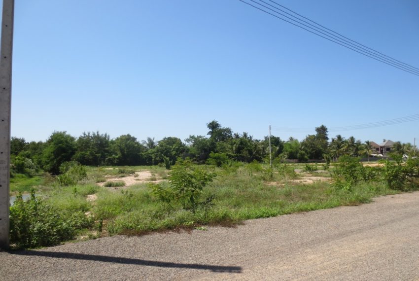 Residential land For Sale (3)