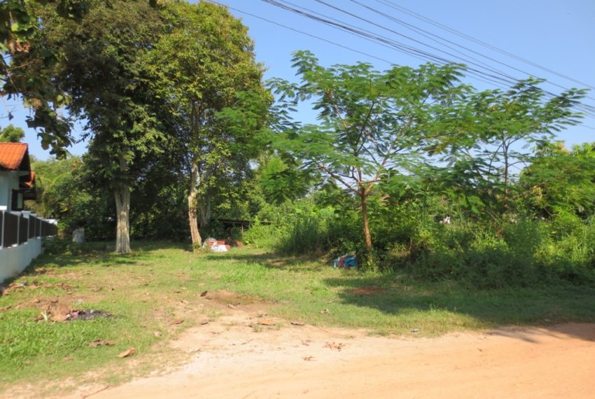 Residential land For Sale (5)