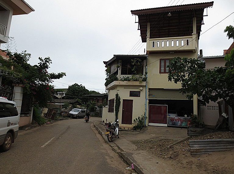 Two floors house for sale in Vientiane (6)