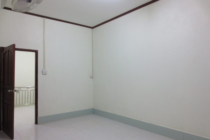 Unit For Rent (10)