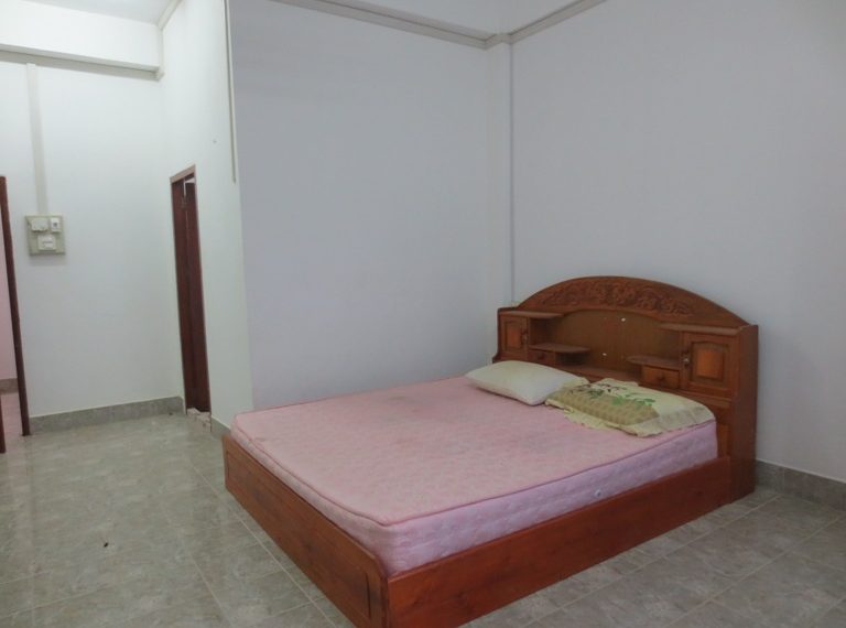 Unit For Rent (2)