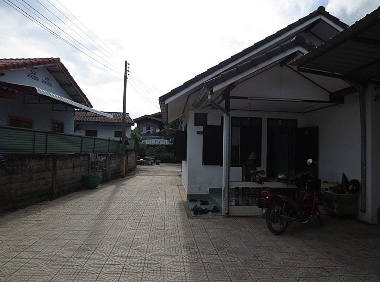 Villa house for sale in Vientiane (9)