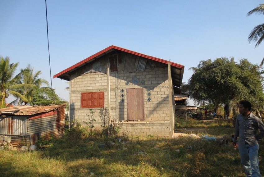 Agriculture Land For Sale (1)