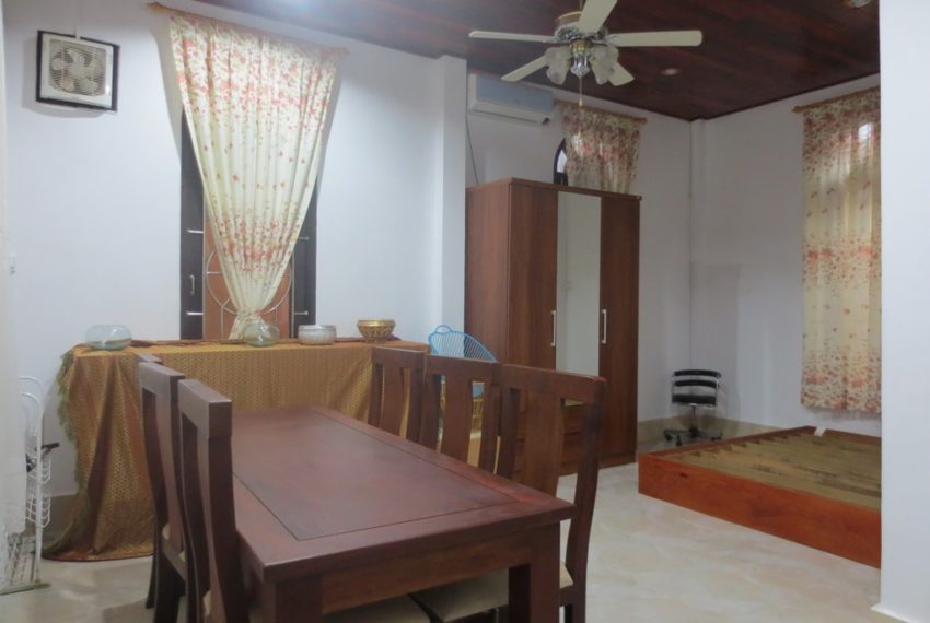 Hous For Rent (6)