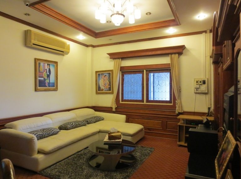 House For Rent (3)