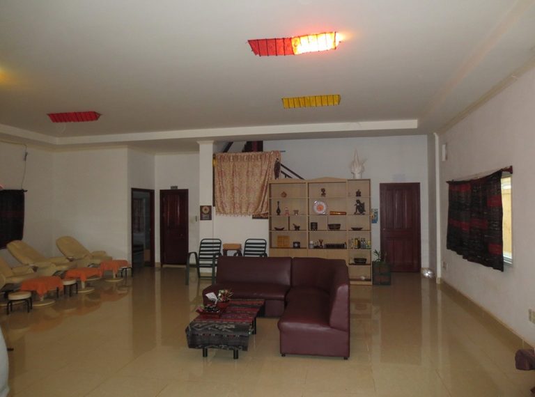 House For Sale (12)