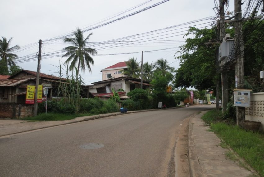 House for Rent (2)