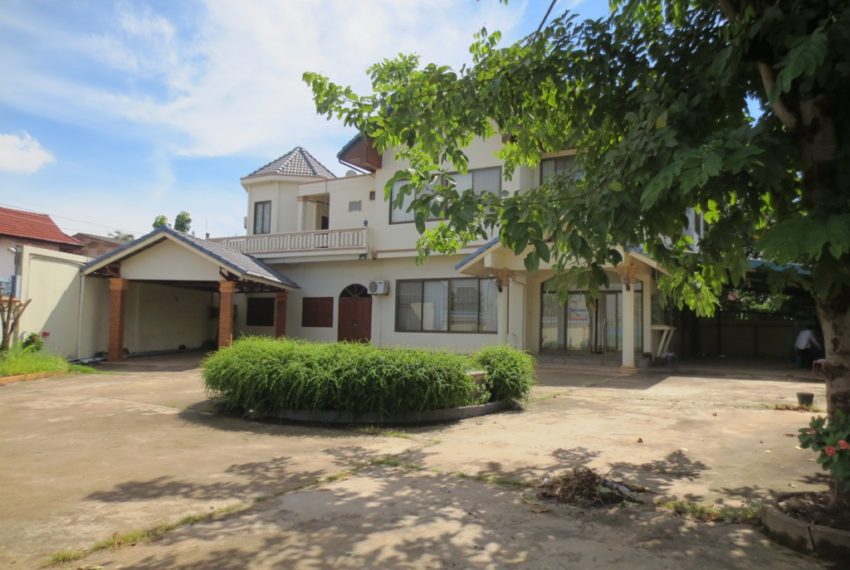 House for Rent (2)