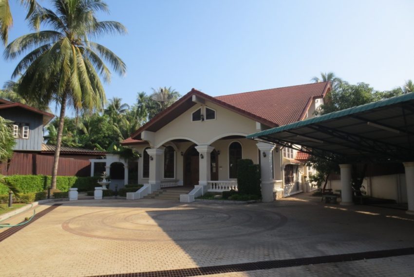 House for Sale (1)