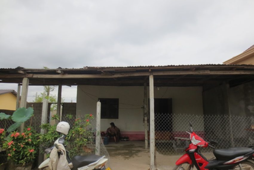 House for Sale (2)