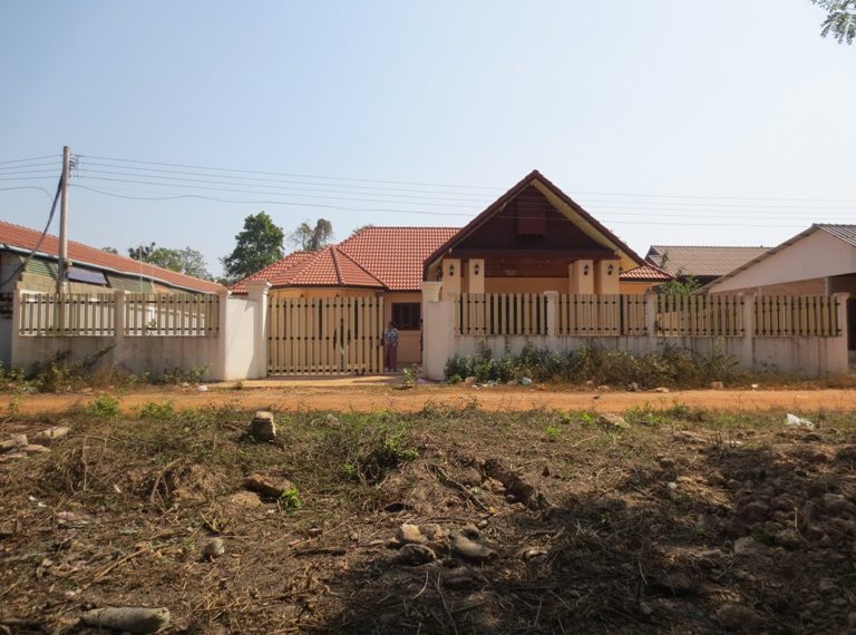 House for sale (2)