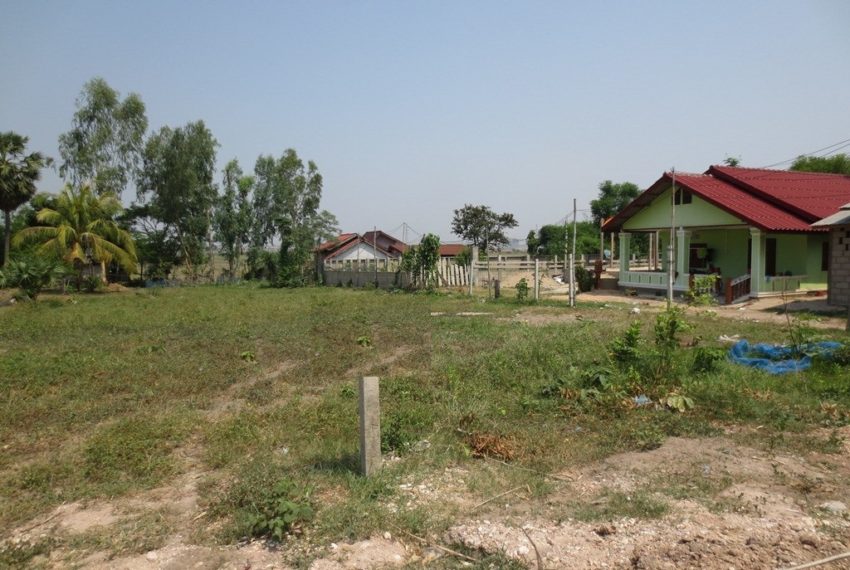 Land for sale (1)