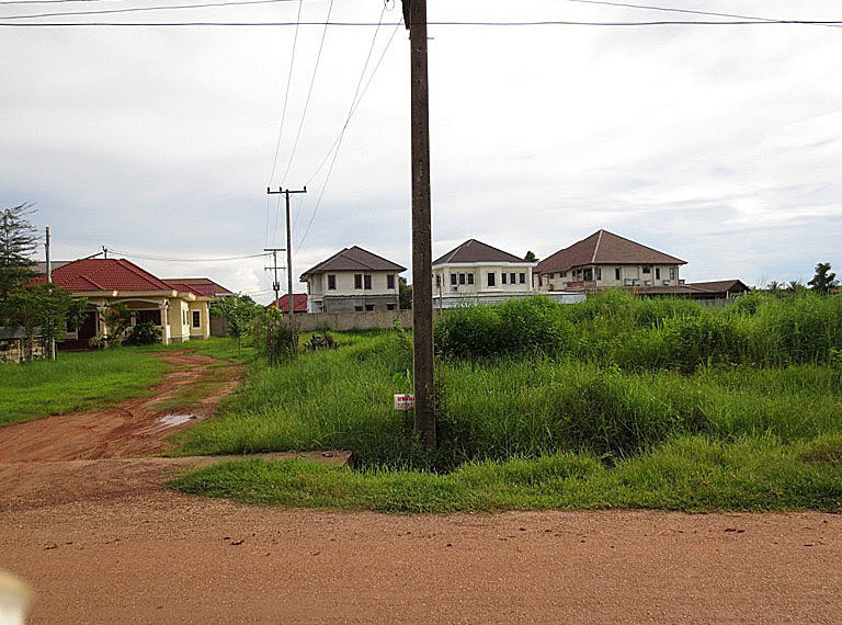 Land for sale (4)